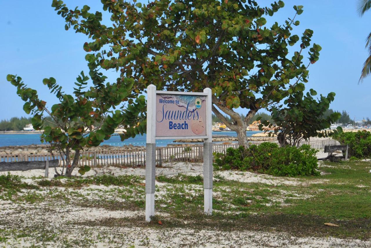 Appartement Tropical Hideaway à Nassau Extérieur photo